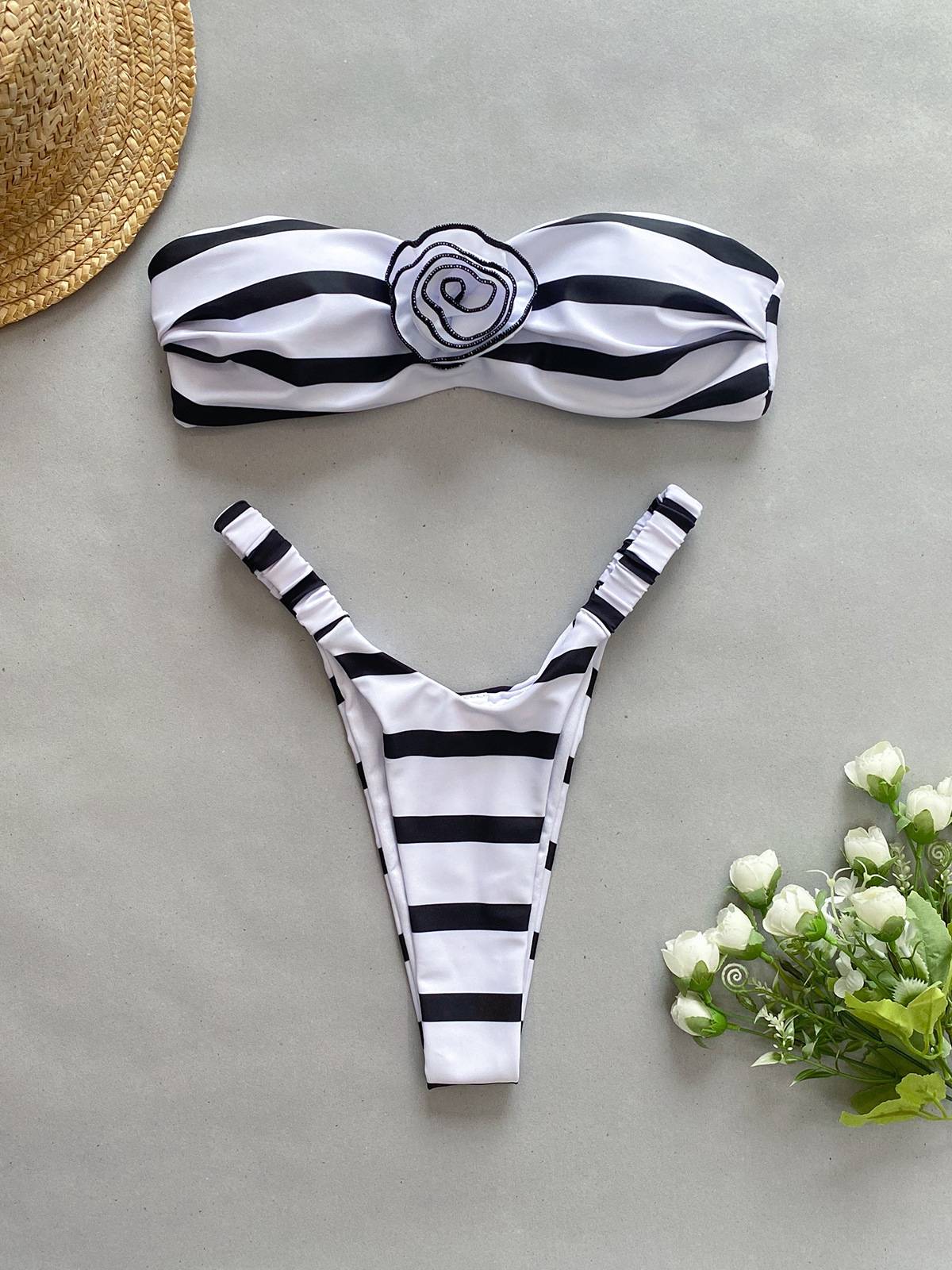 Elegant White Striped Bandeau Bikini with Floral Accent
