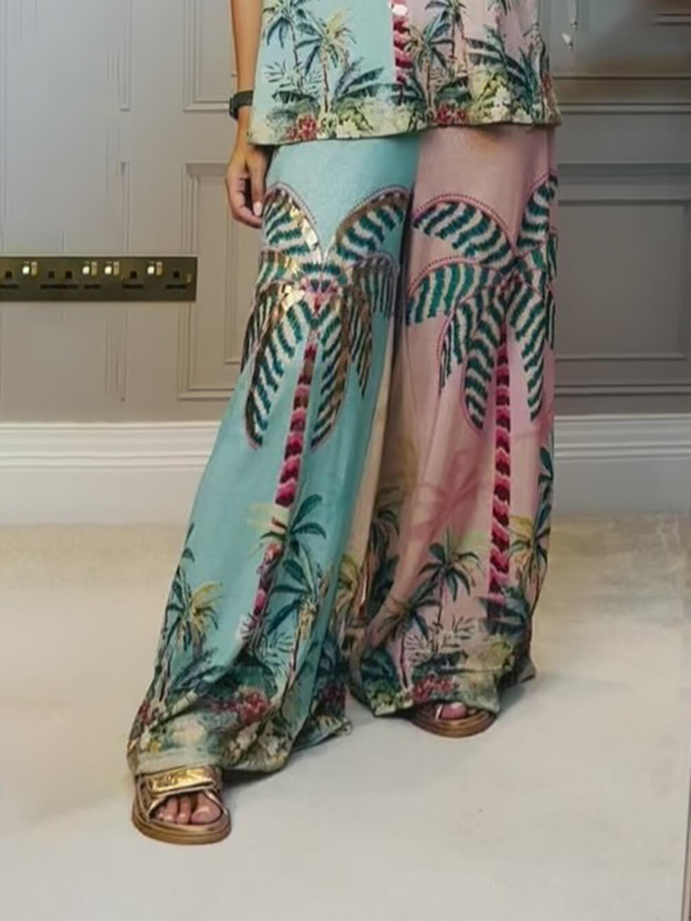 Tropical Palm Print Wide-Leg Pants with Comfortable Elastic Waist