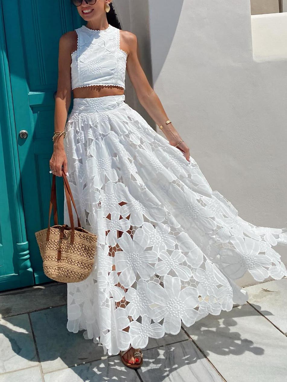 White Romantic Floral Lace Maxi Skirt with Delicate Hollow Detailing