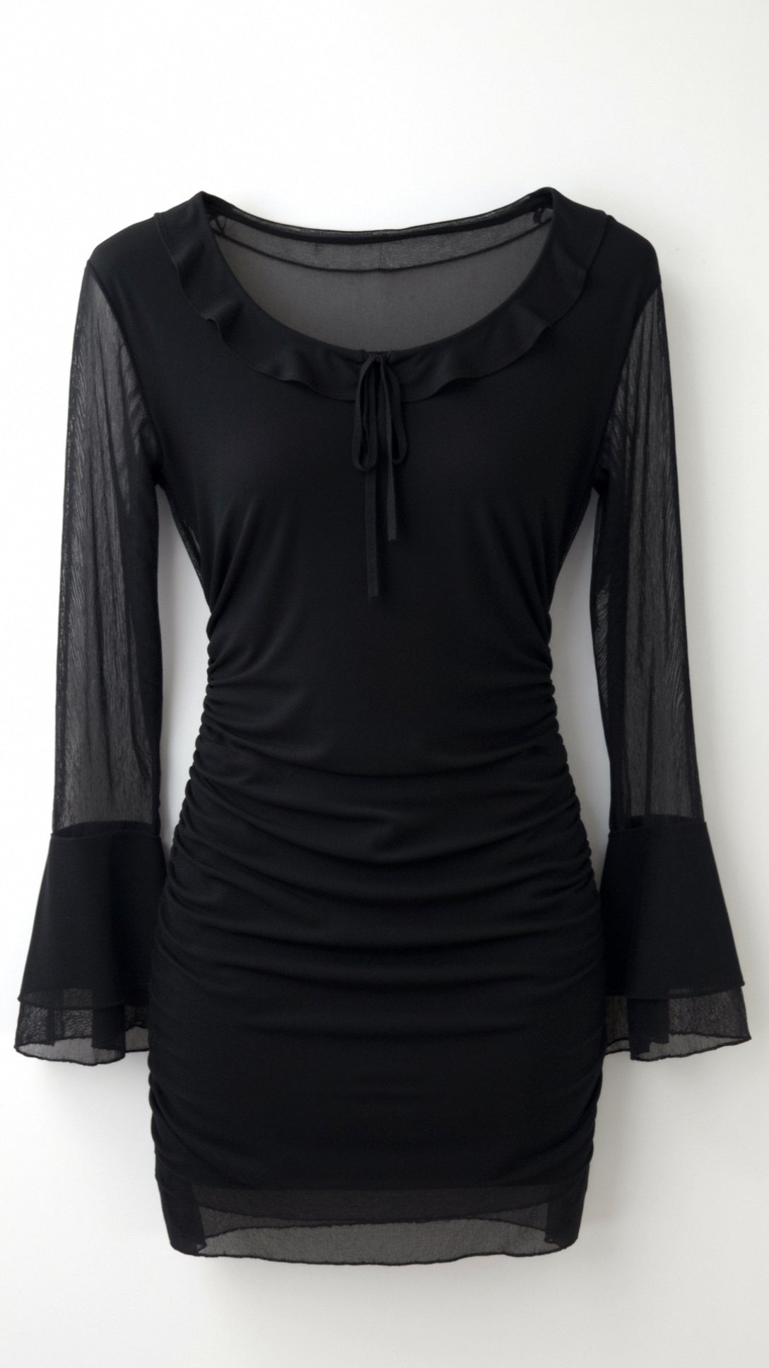 Mariselle – Figure Hugging Mini Dress